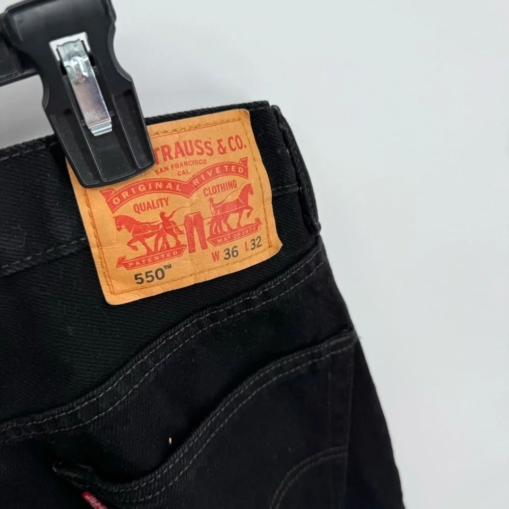 Levi's 550 Relaxed Fit Straight Black Denim Jeans Men Size 36x32 Style S40196